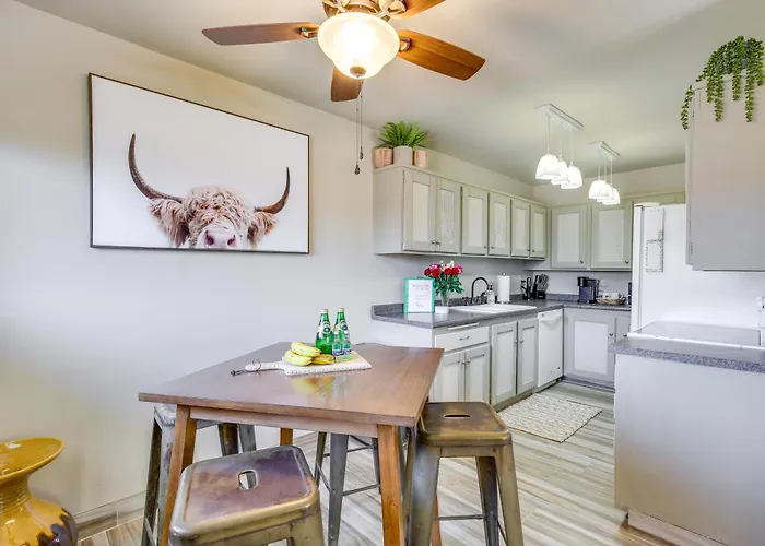 Yuma Vacation Rental With Community Pool!