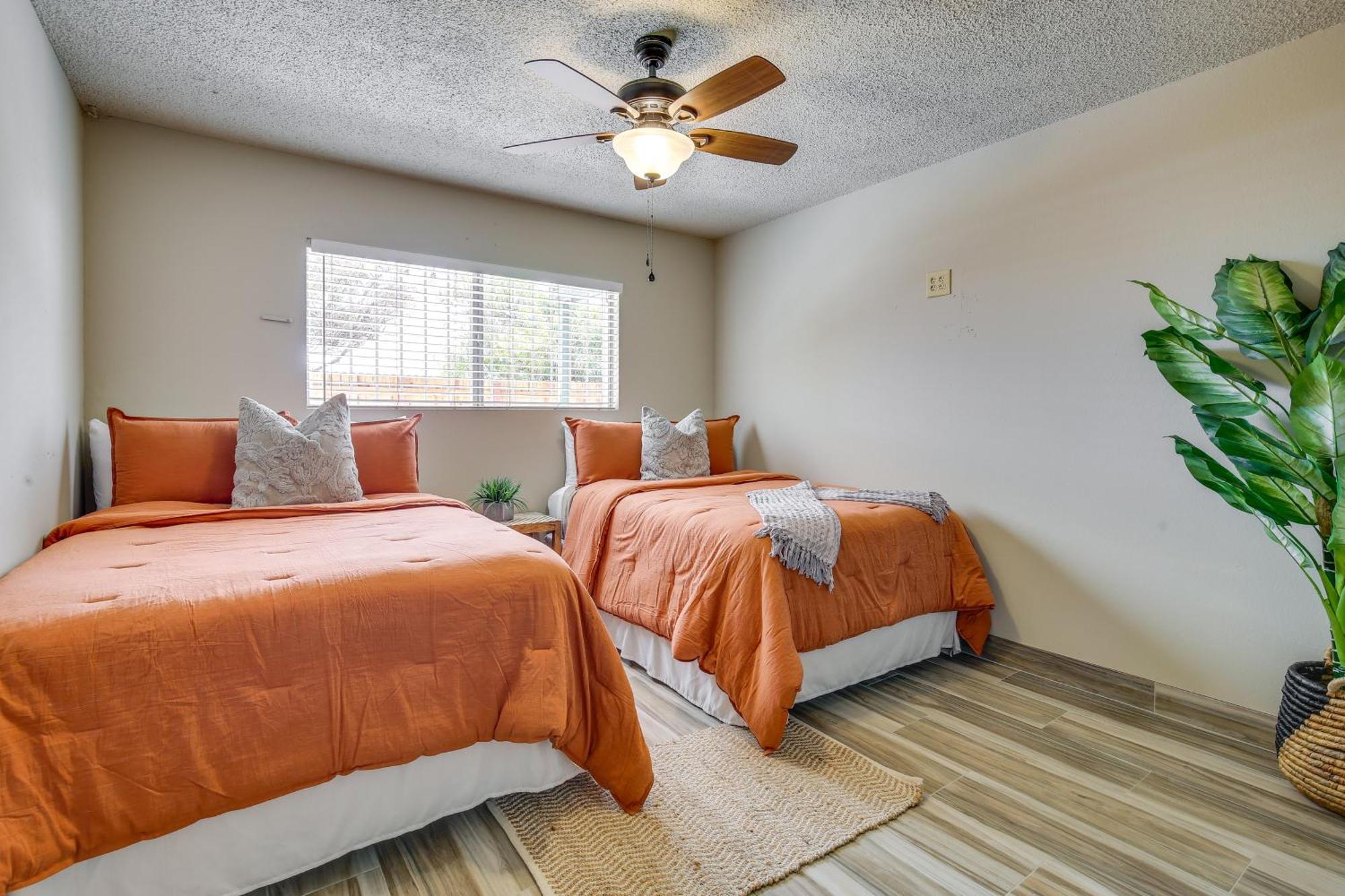 Vacation With Community Pool! Appartement